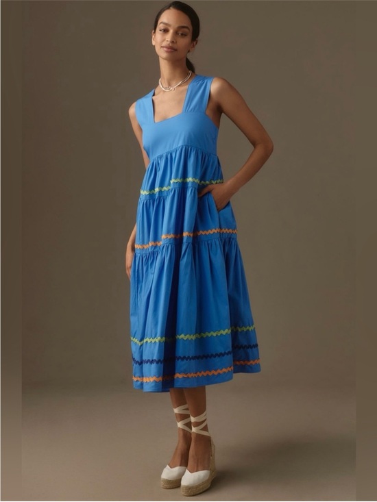 Anthropologie Dresses & Skirts - Anthropologie Helena Square-Neck Tiered Midi Dress Smocked Scallop size S blue